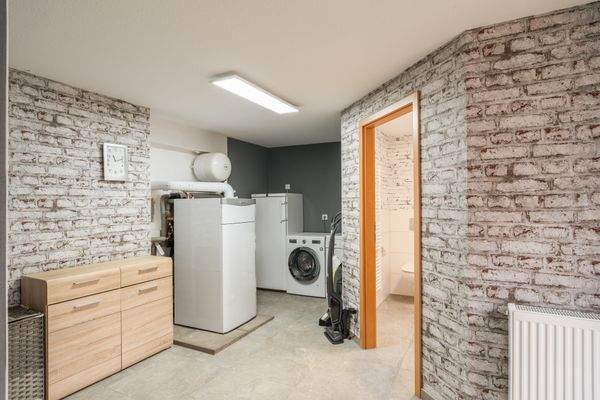 HWR und Bad im 1. Anbau