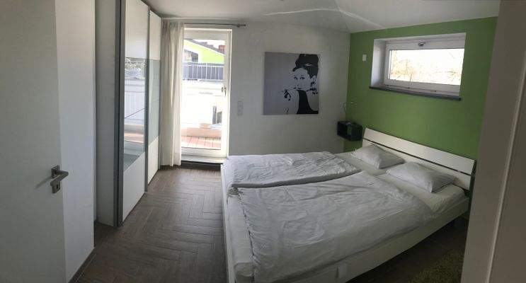 Schlafzimmer Blick nach West.jpg