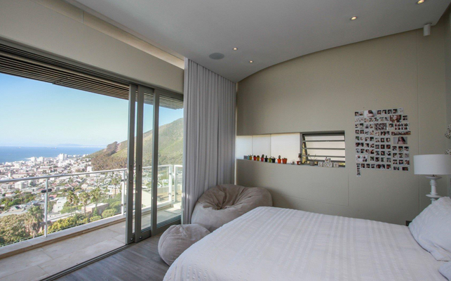 Bildschirmfoto 2025-02-18 um 12.23.55.png