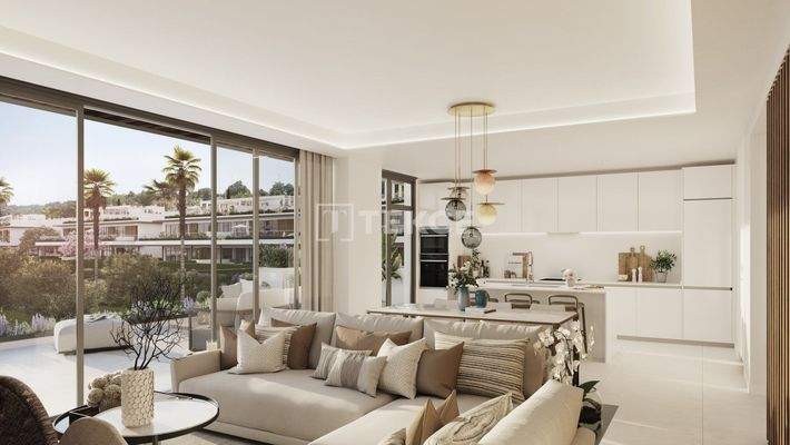 Newly-Built Duplex Apartments in Marbella near a Golf Course