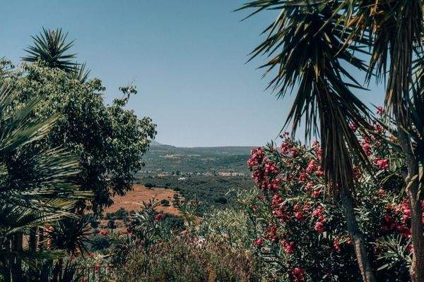 Kreta, Roumeli: Wunderschöne Villa auf dem Land