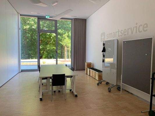 kleiner Seminarraum EG (abgetrennt)