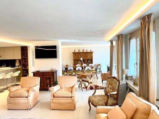 Living-room Tile