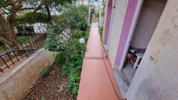 Kreta, Agia Pelagia: Tolles Haus mit 2 Wohnungen zu verkaufen