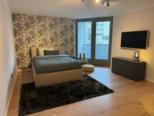 Apartment  I  Schlafen + Balkon + TV 