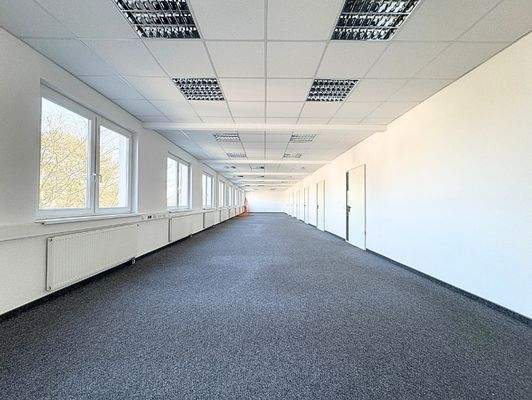 11 Bürofläche