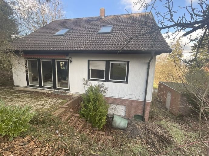 Einfamilienhaus mit Garage