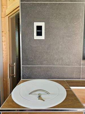 Wäscheabwurfschacht zum HTR + Saunasteuerung