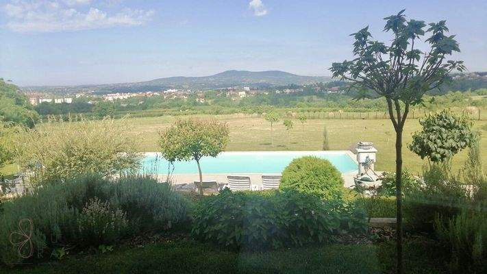 aba7edec-b151-496f-bd80-c7e066c7a40a