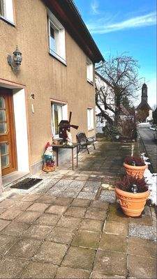 Terrasse vor dem Haus