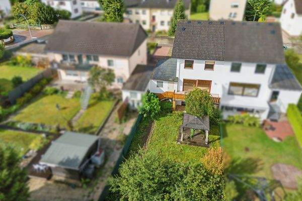 Luftbild Haus und Garten von hinten 