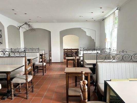 2. Gastraum Ansicht 2