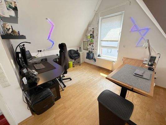 Wohnzimmer / Büro DG