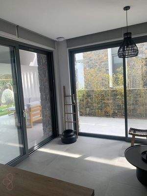 IMG-0f24f28393326fbf459505bf3fcf51f0-V