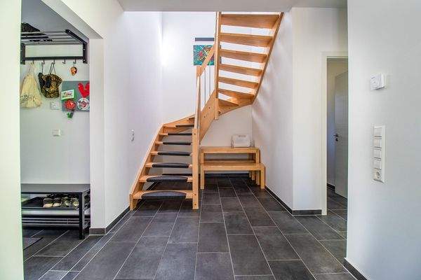 Treppenaufgang im EG