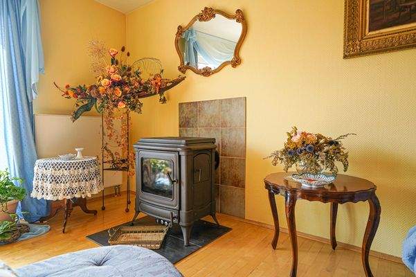 EG Wohnzimmer mit Kaminofen