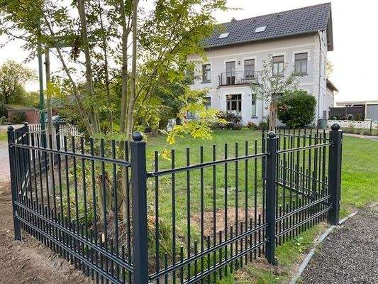 Ansicht Haus von der Straße