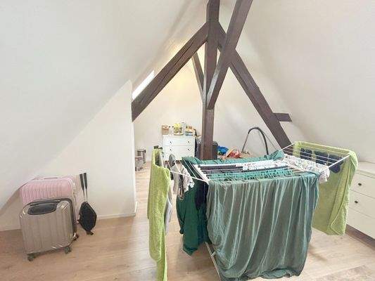 Dachgeschosszimmer 3. Wohnung