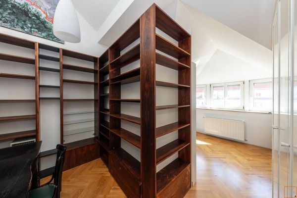 Schlafzimmer_Office_straßenseitig