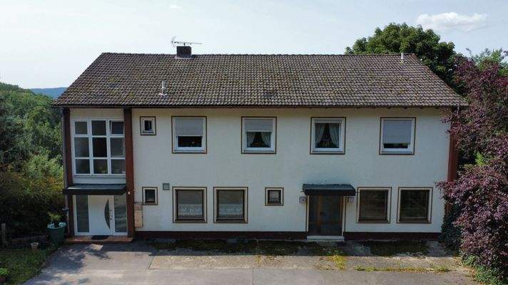 Wohnhaus mit ehemaliger Gaststätte