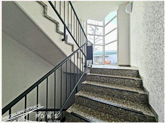 Bürogeb.Nr. 3 mit785,4 m²Foto 7 Treppenhaus