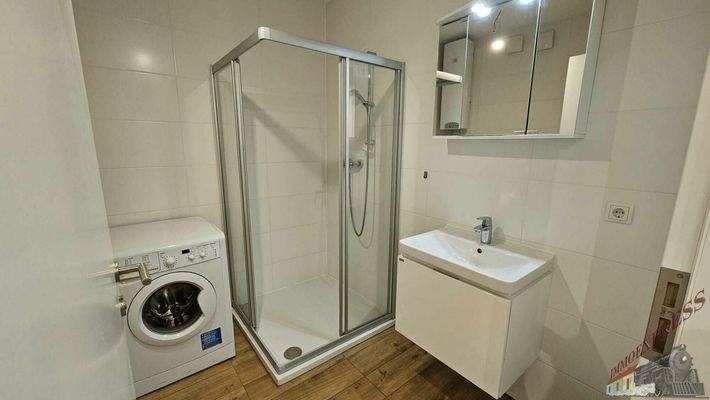 WhatsApp Image 2025-11-16 at 13.26.05