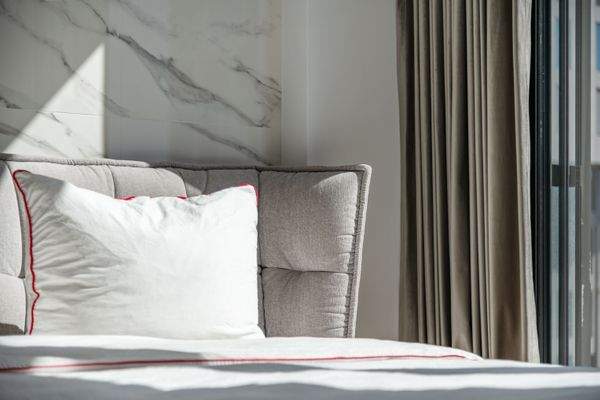 Erwachen bei Morgensonne