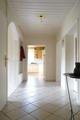 großzügiger Dielenbereich