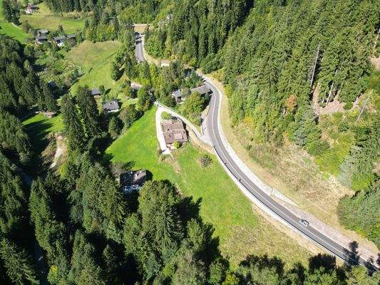 Ulten – Tourismus, Bauen und Gastronomie vereinen sich hier mit einzigartigen Chancen für neue Ideen und ein attraktives Baugrundstück – Ultimo, turismo, costruzioni e gastronomia si incontrano qui con opportunità uniche per nuove idee e un terreno edific