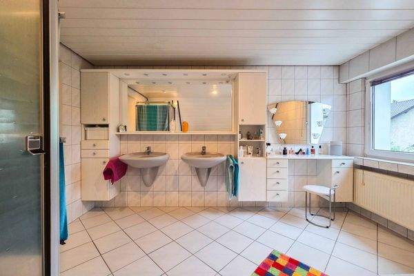 Badezimmer Obergeschoss