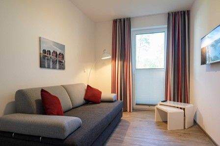 Schlafzimmer 3 mit Schlafcouch.jpg