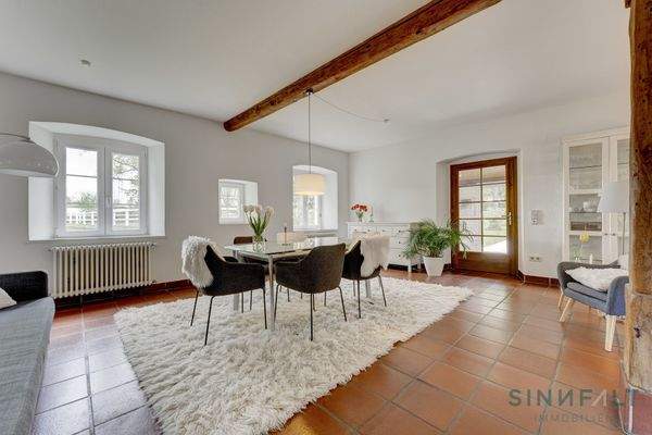 Wunderschöner Blick in den Garten 