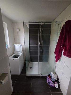 Badezimmer EG (1).jpg