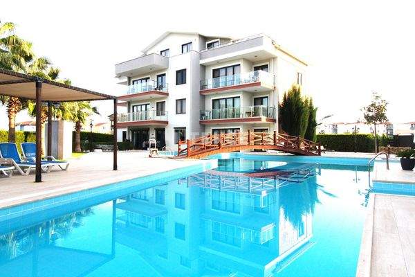 Furnished 2 Bedroom Garden Apartment in a Complex with Pool in Belek