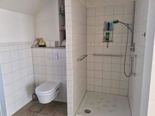 Dusche u. WC.jpg