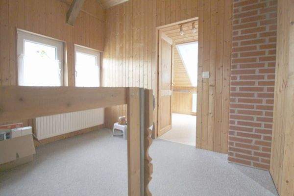 Flur DG Nebengebäude