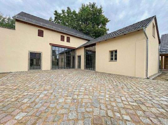 KI Visualisierung Scheune und Anbau