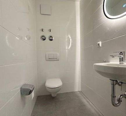 WC - ganz neu.jpg