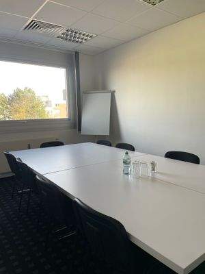 Besprechnungs- Seminarraum ansicht 2.jpg