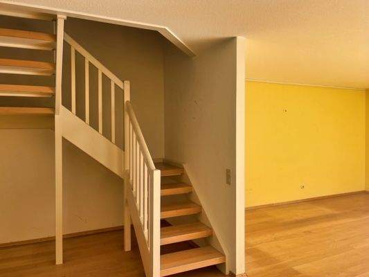 Treppenaufgang in das 1. OG