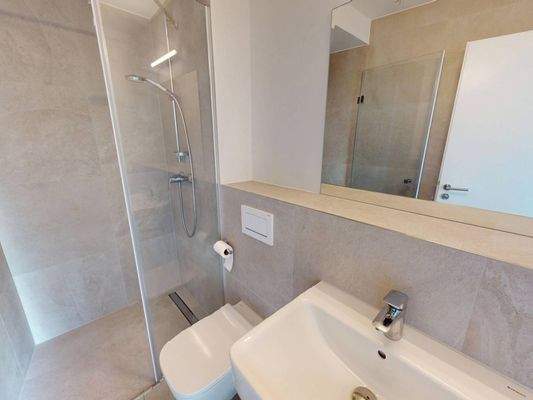 Badezimmer II mit Dusche