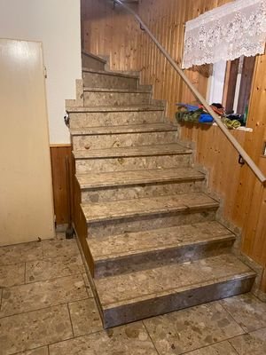EG Treppenhaus.JPG