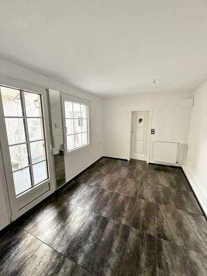 mit angrenzendem Essbereich