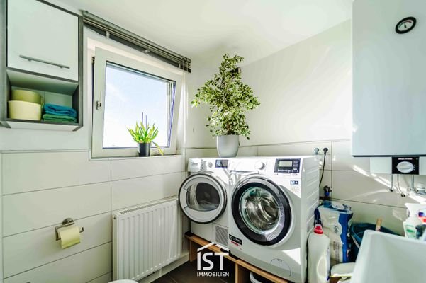 WC + Hauswirtschaftsraum