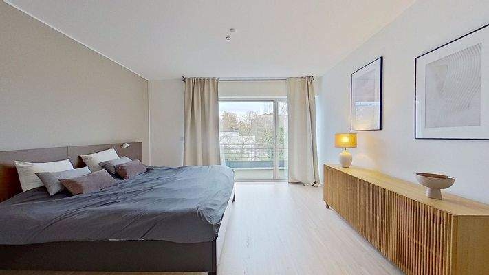 Modernes-Maisonette-Penthouse-mit-Balkon-und-grozugiger-Dachterrasse-05062025_162515