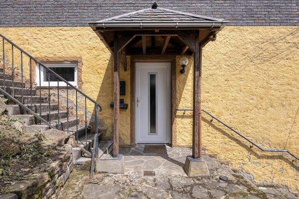 2.Eingangstür Seperate Wohnung