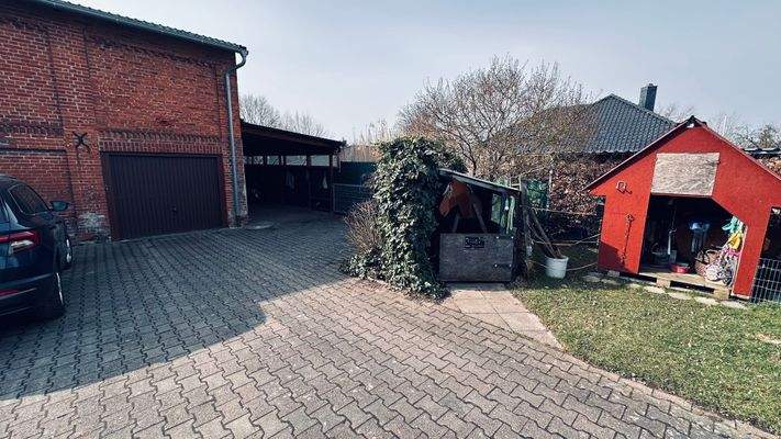 Garage mit Carport.jpeg
