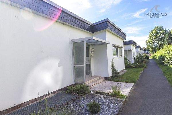 Zuweg zum Hauseingang