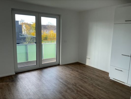 Wohnzimmer + Küche 2.jpeg