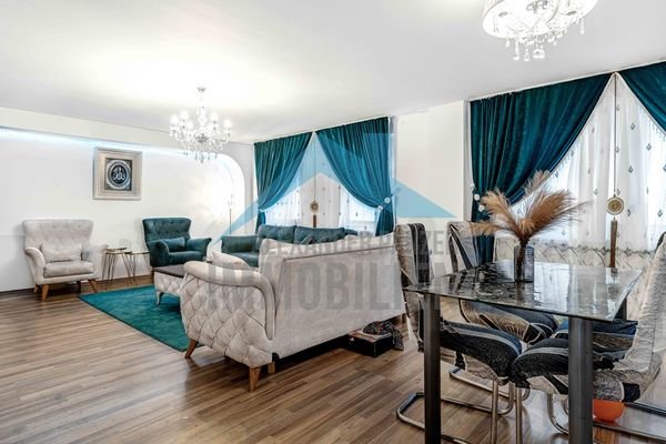 Wohn- und Esszimmer